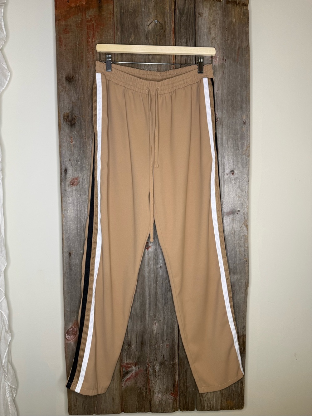 Fate Camel Pull on Drawstring Side Stripe Track Pants Large